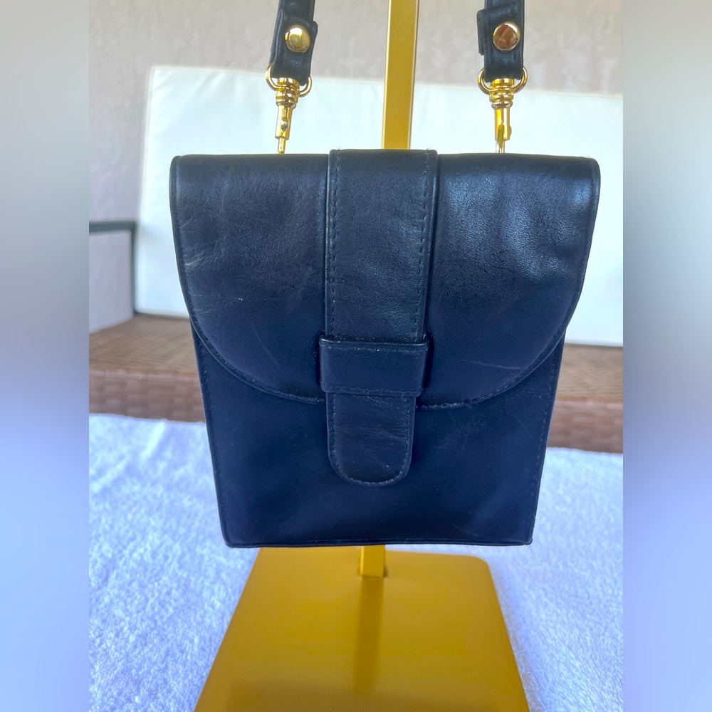 JACLYN SMITH WOMEN SHOULDER CROSSBODY HANDBAG GENUINE‎ LEATHER SMALL BLACK
